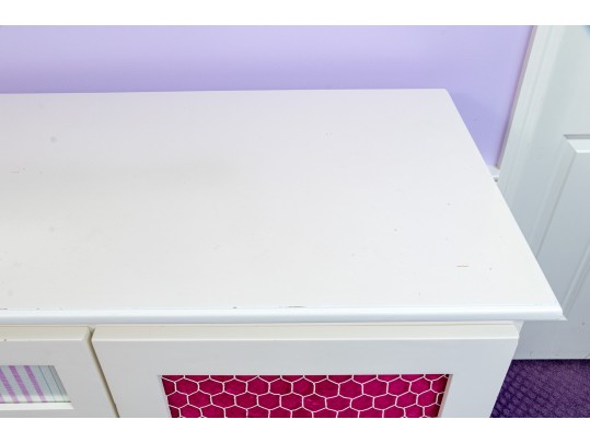 Fabulous Farmhouse Chic Dresser Chest