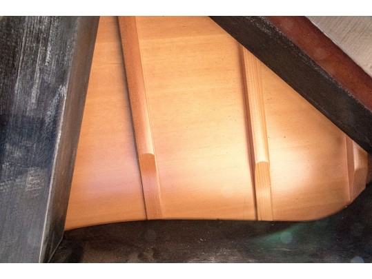 Young Chang Lacquered Mahogany Baby Grand Piano With Piano Bench