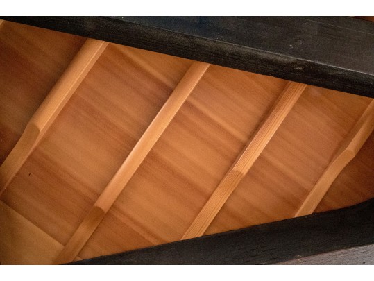 Young Chang Lacquered Mahogany Baby Grand Piano With Piano Bench