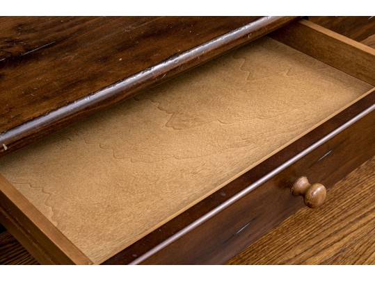 Traditional Cocktail Table
