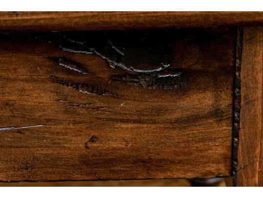 Traditional Cocktail Table