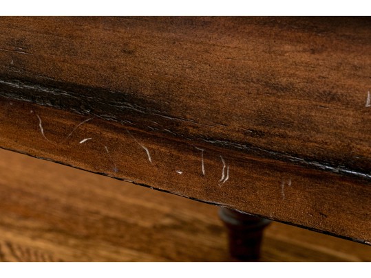 Traditional Cocktail Table