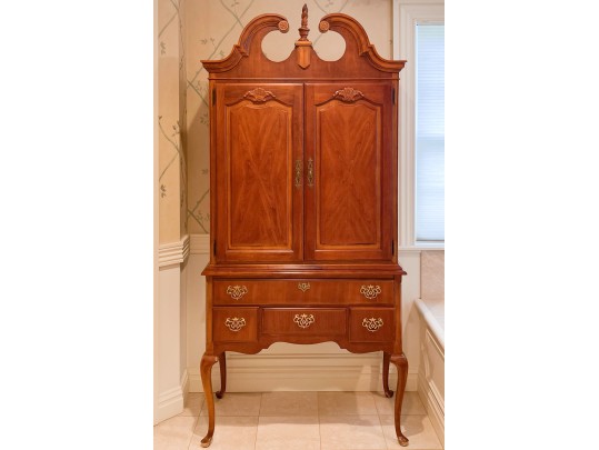 Stunning American Drew Cherry Chippendale Style Media Armoire