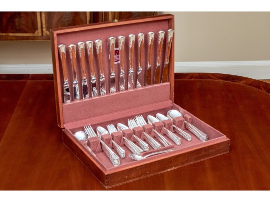 Holmes & Edwards Silver Plated Flatware Service With Storage Case