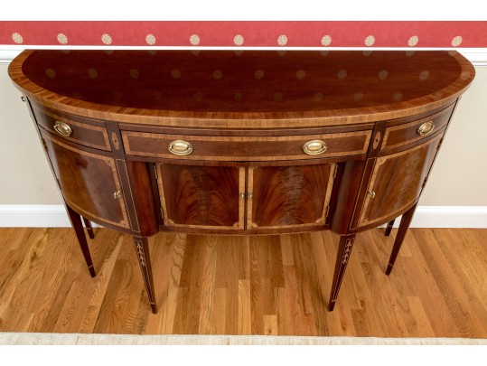 Hickory White American Masterpiece Collection Hepplewhite Sideboard