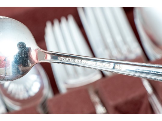 Holmes & Edwards Silver Plated Flatware Service With Storage Case