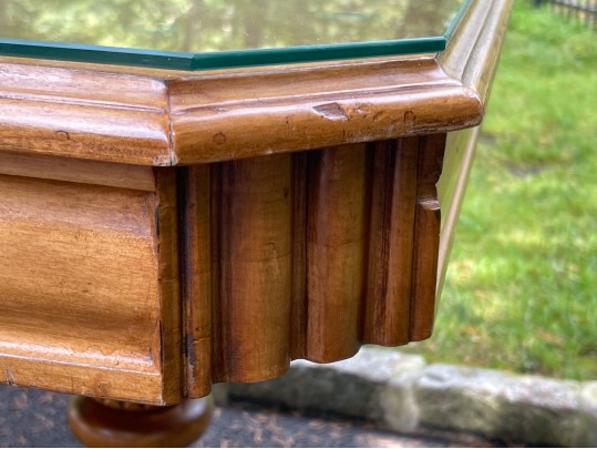 Stately Well Carved And Finished Trestle Table On Two Ends With Glass Top