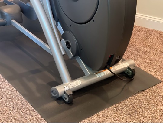 Cyber Arc Trainer Elliptical Machine