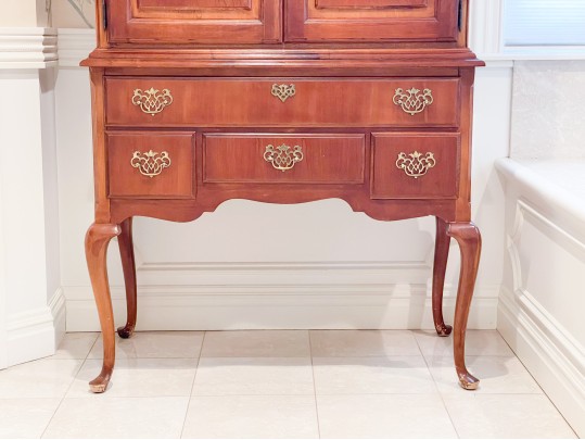 Stunning American Drew Cherry Chippendale Style Media Armoire