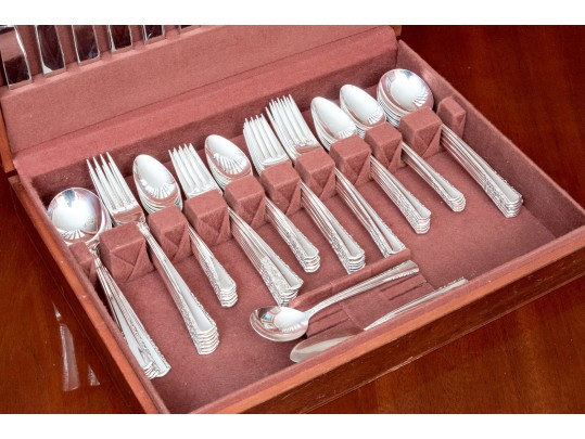 Holmes & Edwards Silver Plated Flatware Service With Storage Case