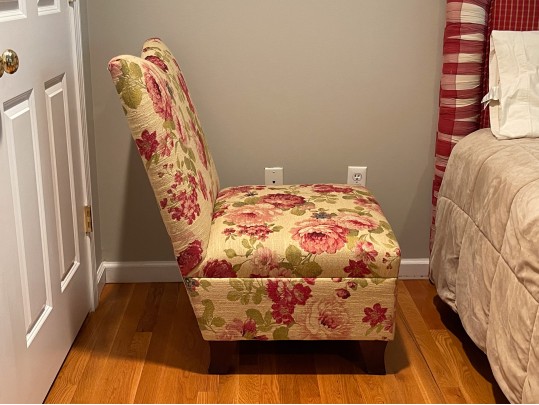 Victorian Chic Floral Upholstered Accent Lounge Chair