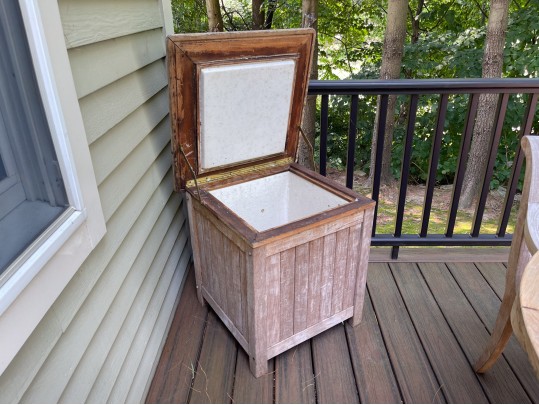 Smith & Hawkin Teak Covered Cooler With Draining Spout