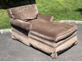 Stylish Basset Furniture Upholstered Chaise Lounge