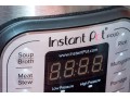 Kitchen Lot With Instant Pot And Cuisinart Electric Skillet With Lid