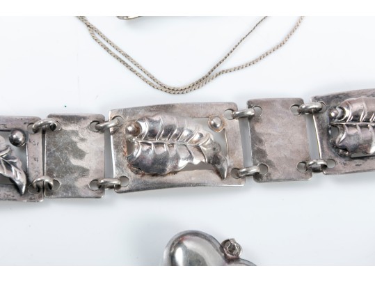 Sterling Silver Jewelry Lot (4 Pieces)