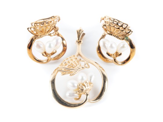 Franklin Mint 14k Yellow Gold Cultured Pearl Butterfly-Motif Earrings And Pendant