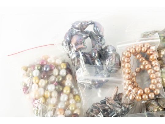Huge Variety Of Colorful Cultured Pearls
