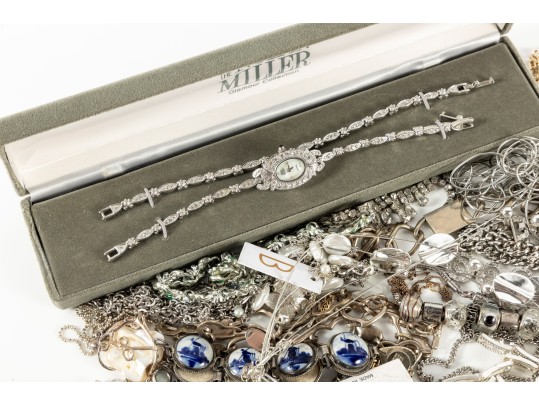 Silvertone Fashion Jewelry