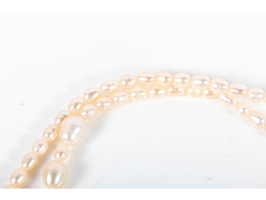 Elegant Warm-White Cultured Pearl Wrap Necklace
