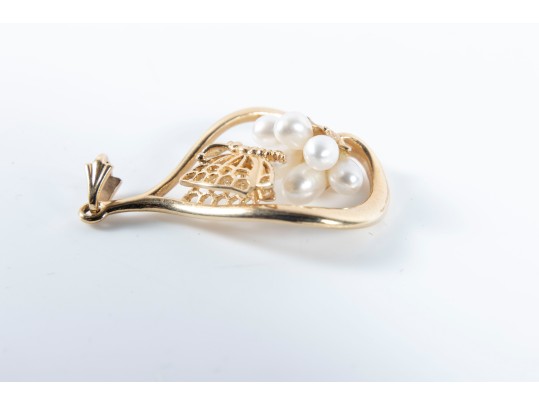 Franklin Mint 14k Yellow Gold Cultured Pearl Butterfly-Motif Earrings And Pendant
