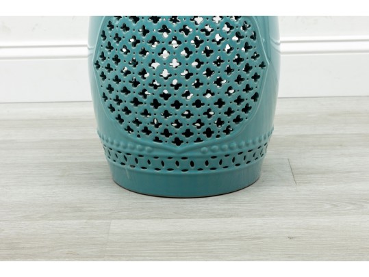 Safavieh Quatrefoil Ceramic Indoor/Outdoor Garden Stool