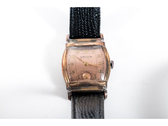 Five Miscellaneous Mixed Brand Vintage Watches 