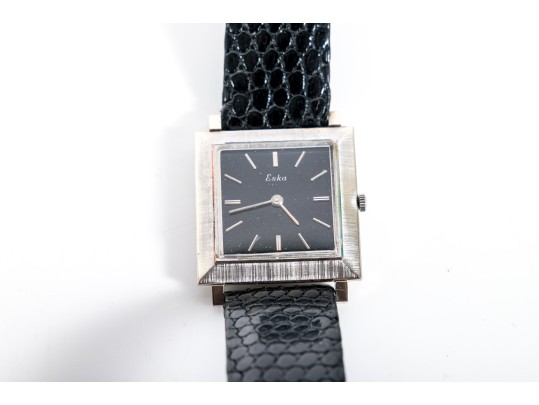 Five Miscellaneous Mixed Brand Vintage Watches 