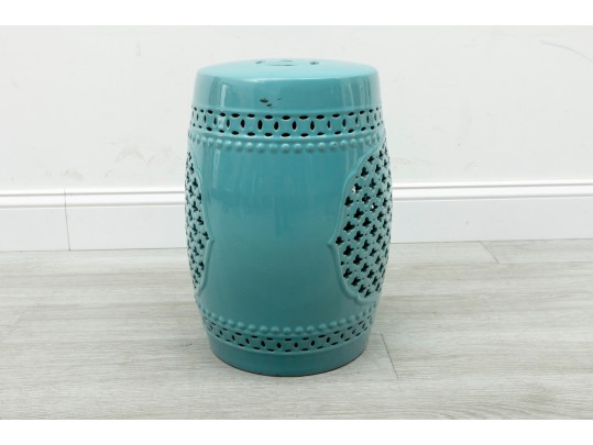 Safavieh Quatrefoil Ceramic Indoor/Outdoor Garden Stool