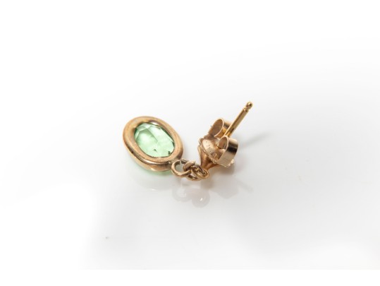 14k Yellow Gold Lightweight Ribbed Top Oval Green Glass Pendant Earrings