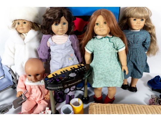 Vintage American Girl Dolls & Accessories