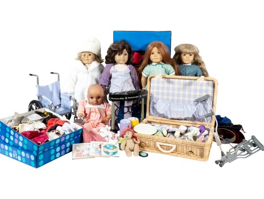 Vintage American Girl Dolls & Accessories