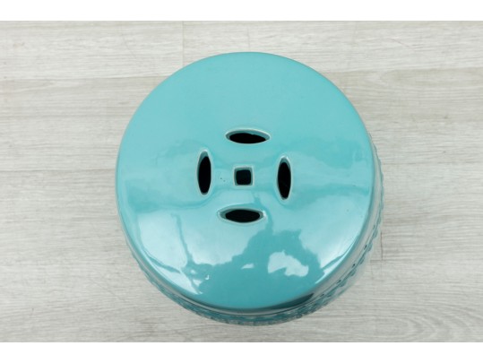 Safavieh Quatrefoil Ceramic Indoor/Outdoor Garden Stool