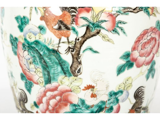 19th Century Chinese Export Famille Rose Vase 