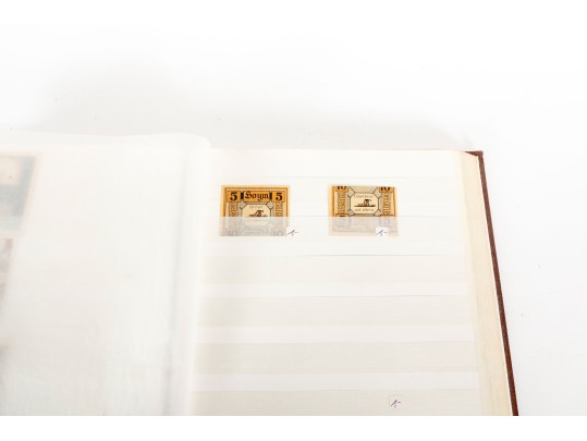 Book Of Vintage German Notgeld Bank Notes