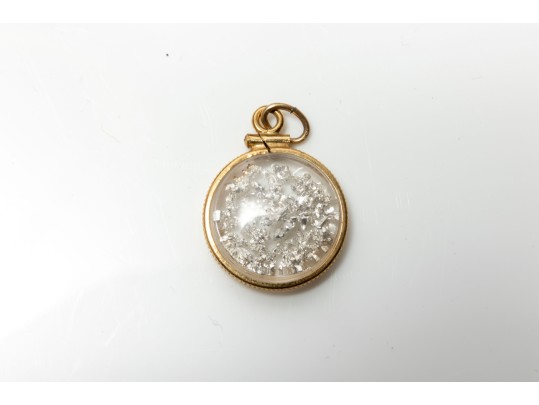 Large Variety Of Fashion Pendants, Rings, And Art Glass Beads