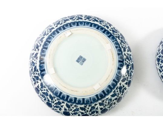 Qing Dynasty (1644 - 1912) Qianlong Mark Porcelain Bowls