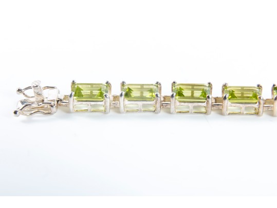 Sterling Silver & Peridot Gem Bracelet 