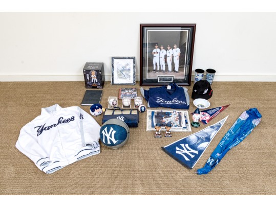 Yankees Collectible Lot
