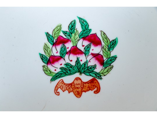 Decorative Chinese Famille Rose Porcelain Bowl