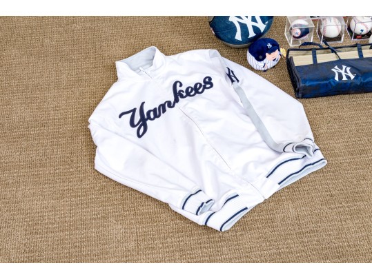 Yankees Collectible Lot