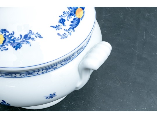 Massive 104 Piece Portuguese Vista Alegre 