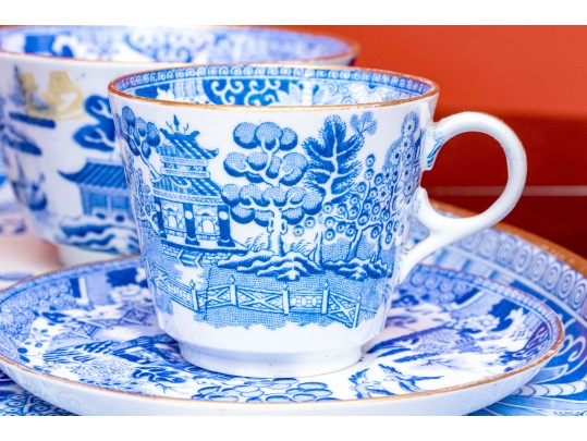 Chinoisserie Transfer Ware Blue And White Assorted Pieces