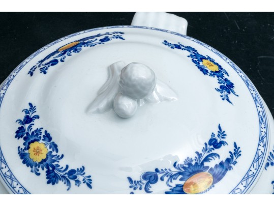 Massive 104 Piece Portuguese Vista Alegre 