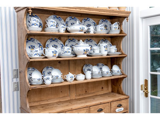 Massive 104 Piece Portuguese Vista Alegre 