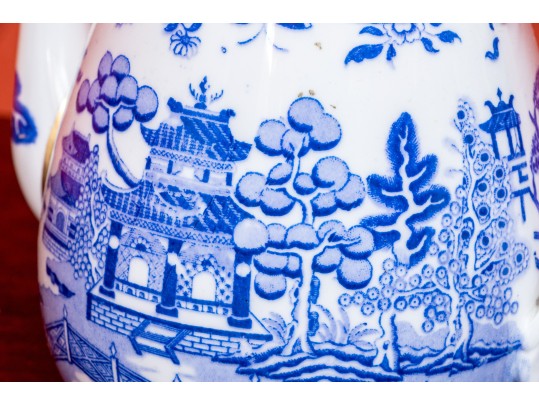 Chinoisserie Transfer Ware Blue And White Assorted Pieces