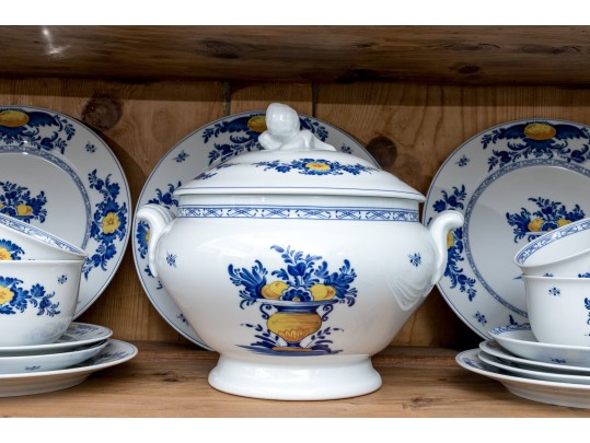 Massive 104 Piece Portuguese Vista Alegre 