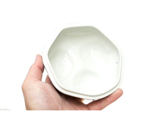 Set Of Eight Mottahedeh Chinese Export Tobacco Leaf Pattern Pomegranate Form Lidded Bowls