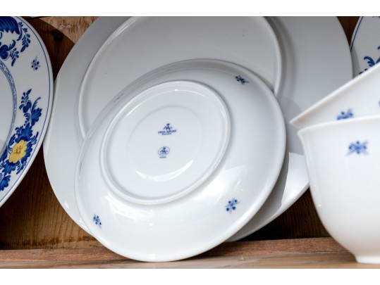 Massive 104 Piece Portuguese Vista Alegre 