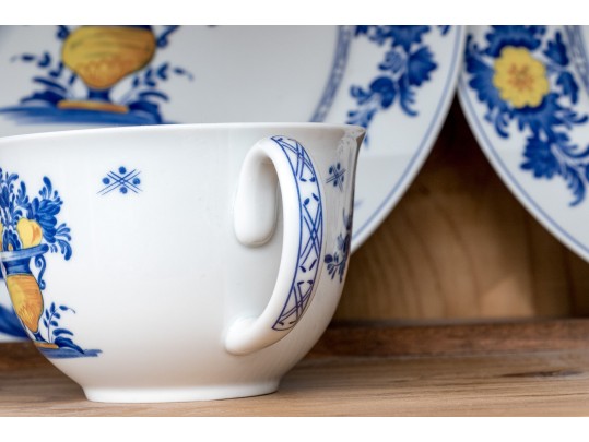 Massive 104 Piece Portuguese Vista Alegre 