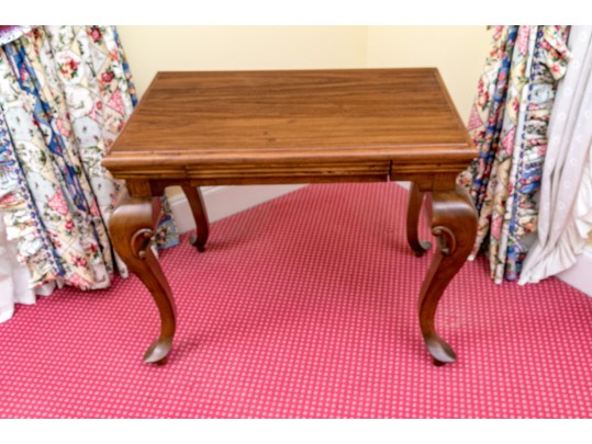 Chic French Vanity Desk